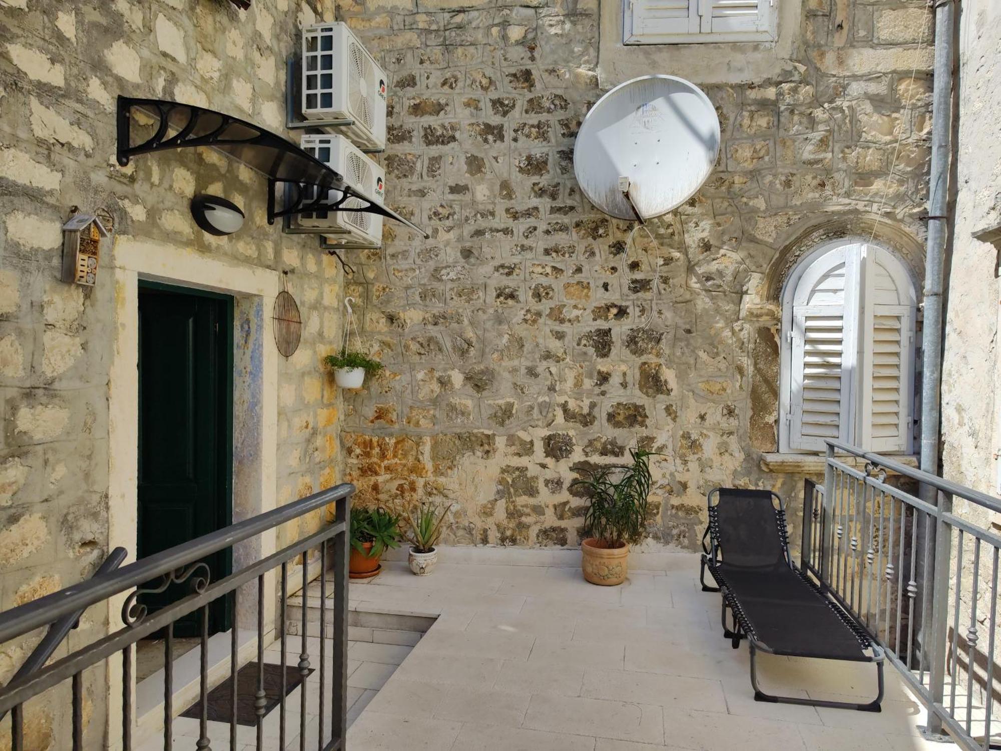 Apartments Marin Trogir Exterior photo