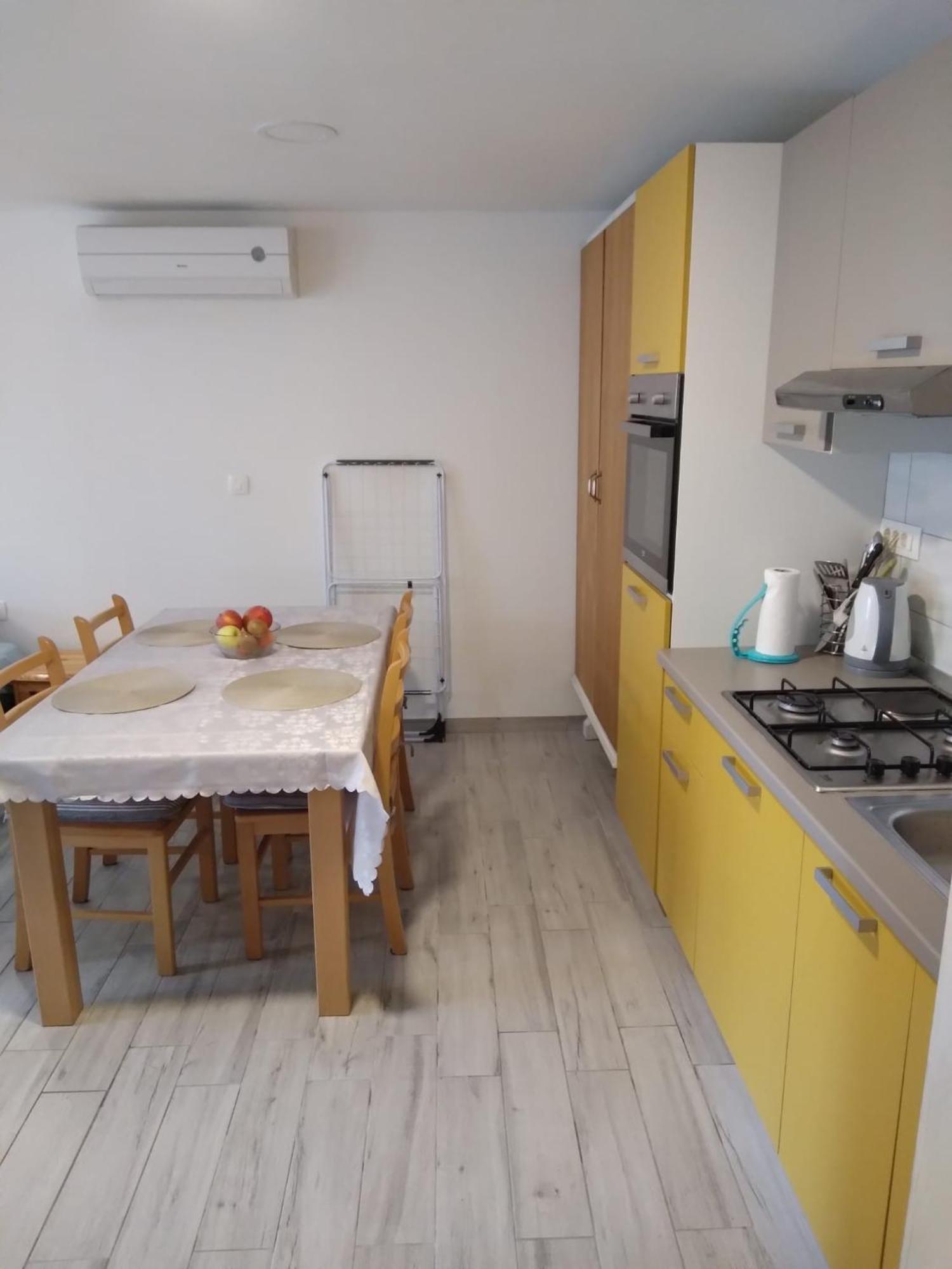 Apartments Marin Trogir Room photo