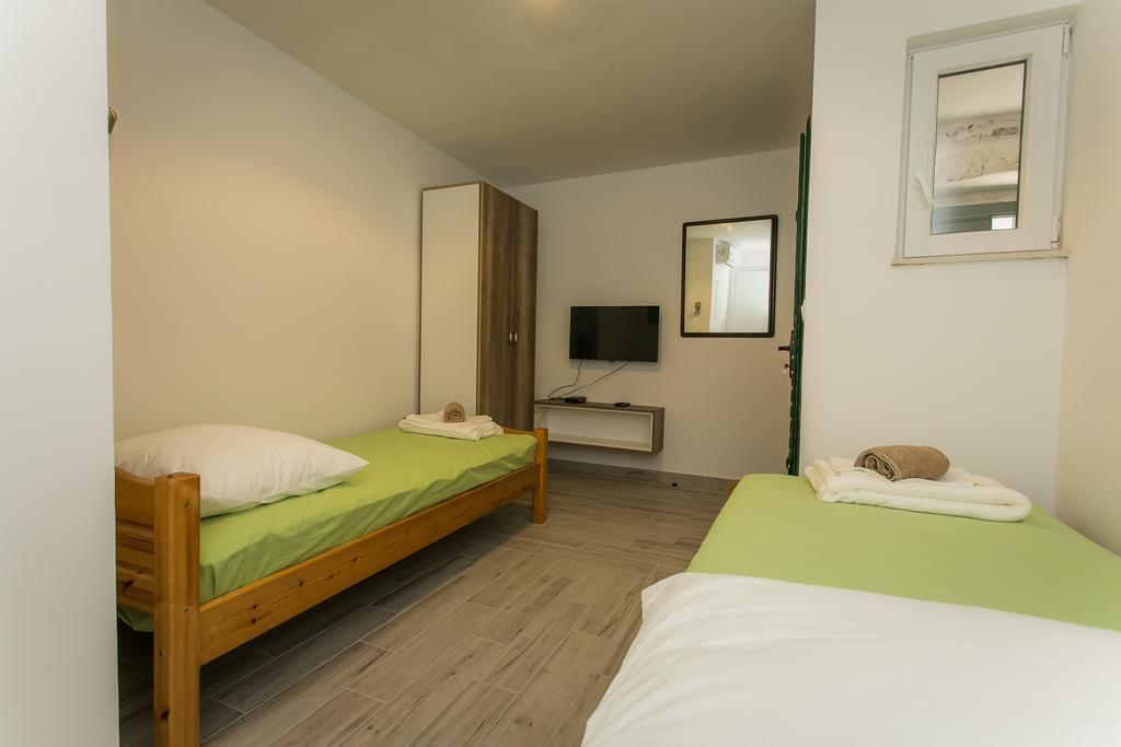 Apartments Marin Trogir Exterior photo